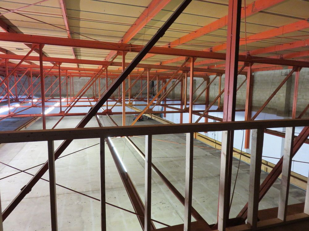 Freestanding Building on Lit Corner: 660 Mason Avenue, Daytona Beach, FL 32117